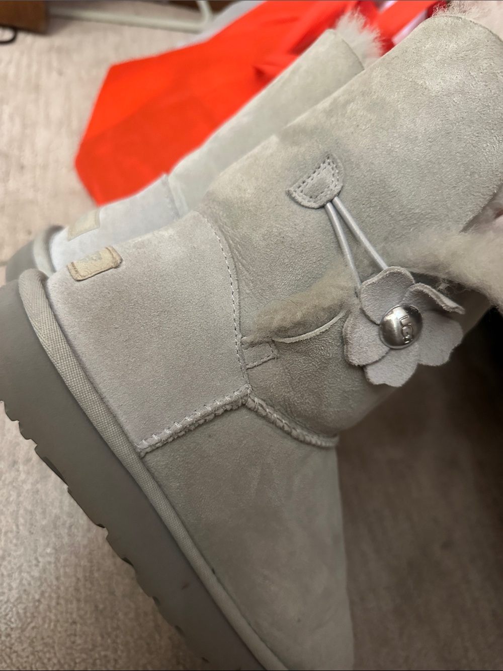 UGG Bailey Button Poppy Flower Boot Gray Size 9 - Picture 3 of 5